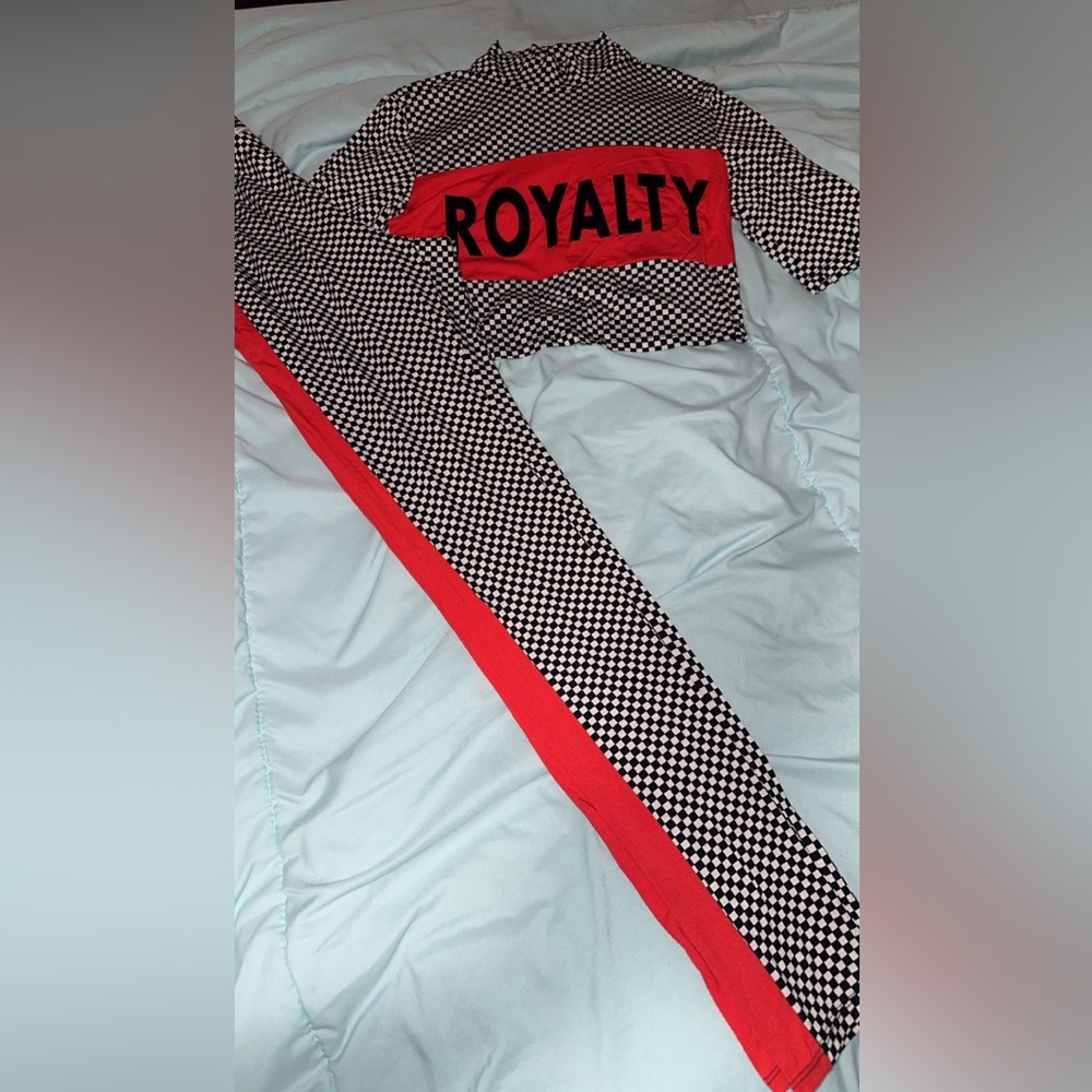 Checker Matching set - Picture 2 of 2